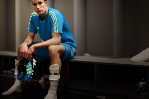 开云体育在线-骑士正面击溃广厦队，塔图姆扛起全队，孤胆英雄与团队铁壁的现代篮球启示录