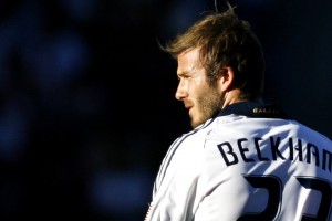 开云体育2026-格列兹曼爆发导演逆转，莱比锡红牛补时绝杀爱尔兰