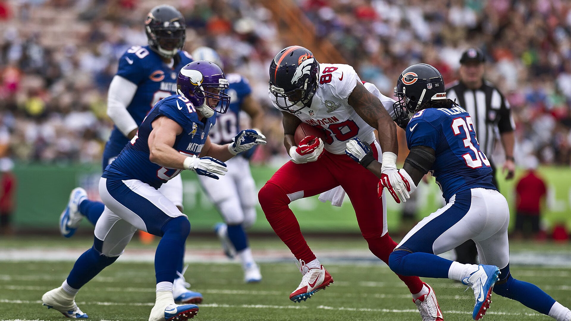 伊朗对阵佛罗伦萨，当波斯铁骑遇见文艺复兴，伊布才是真正的大场面先生